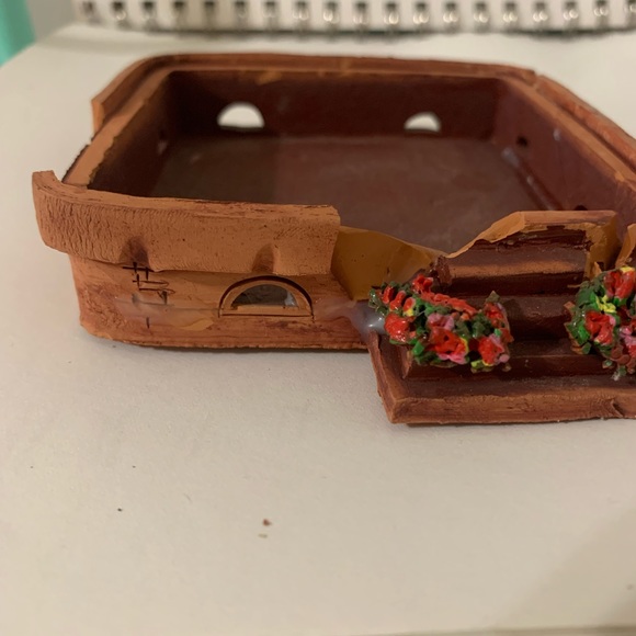 Maribor Kunstgewerbe Artisan Lithuanian Folk Art Clay Cottage Tea Light Holder - Picture 5 of 11